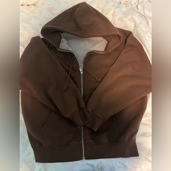 BRANDY MELVILLE brown oversized Christy zip up - Picture 2 of 4